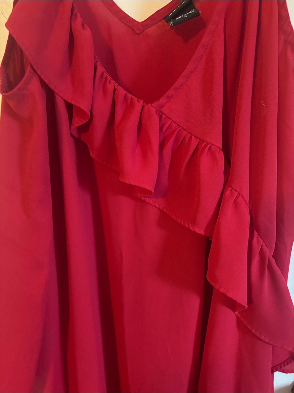 torrid Raspberry Red Ruffle V-Neck Spaghetti Strap Camisole - Picture 3 of 4